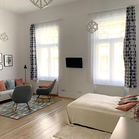 Charming Central Apartments كلوج-نابوكا المظهر الخارجي الصورة
