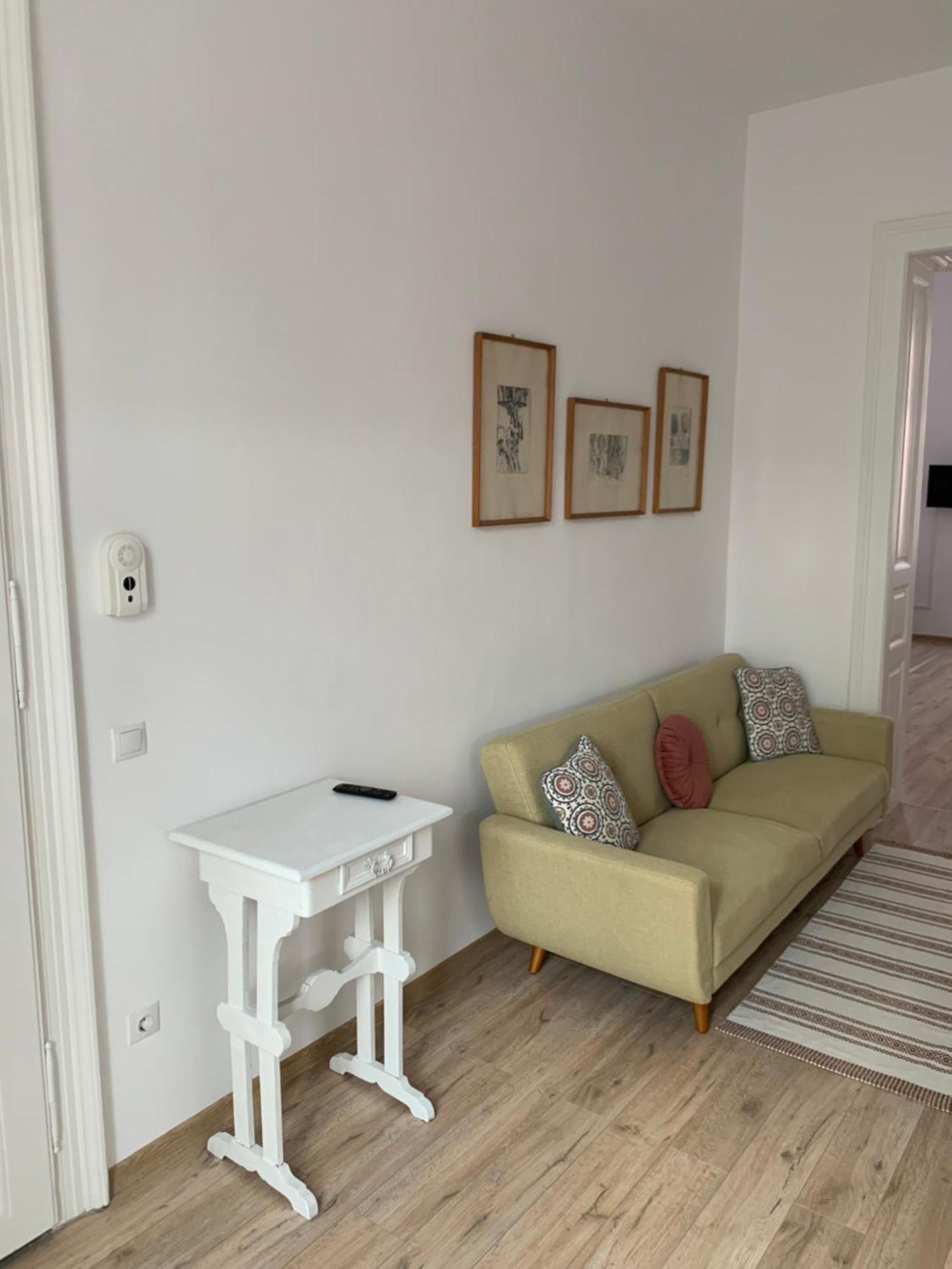 Charming Central Apartments كلوج-نابوكا المظهر الخارجي الصورة